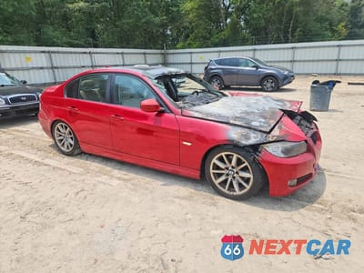 Czwarte zdjęcie samochodu z boku: 2011 BMW 328 I VIN:WBAPH7C52BE723620 - miniatura
