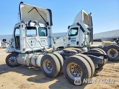 Drugie zdjęcie samochodu z przodu: 2021 FREIGHTLINER CASCADIA 116 SEMI TRUCK VIN:3AKJHTDV3MDMS8011 - miniatura