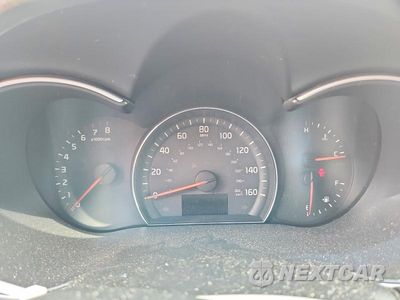 Zdjęcie 9 z 14 samochodu: 2015 KIA SORENTO LX VIN:5XYKT4A79FG551484 - miniatura