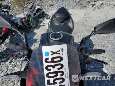 Piąte zdjęcie samochodu w środku: 2024 KAWASAKI ER500 VIN:ML5ERGF16RDA11592 - miniatura