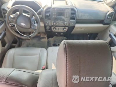 Zdjęcie 8 z 12 samochodu: 2016 FORD F150 SUPER CAB VIN:1FTFX1EG1GFD13244 - miniatura