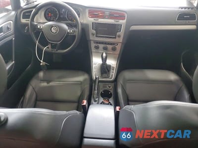 Zdjęcie 8 z 12 samochodu: 2016 VOLKSWAGEN GOLF SPORTWAGEN S VIN:3VWC17AU4GM523322 - miniatura
