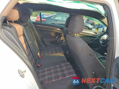 Zdjęcie 10 z 12 samochodu: 2020 VOLKSWAGEN GTI S VIN:3VW6T7AU1LM004343 - miniatura