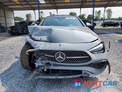 Piąte zdjęcie samochodu w środku: 2026 MERCEDES-BENZ CLE 300 4MATIC VIN:W1KMJ4HB1TF117816 - miniatura