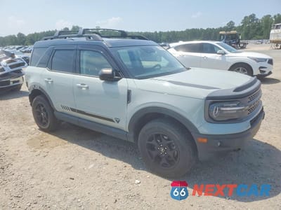 Czwarte zdjęcie samochodu z boku: 2021 FORD BRONCO SPORT FIRST EDITION VIN:3FMCR9F95MRA50424 - miniatura