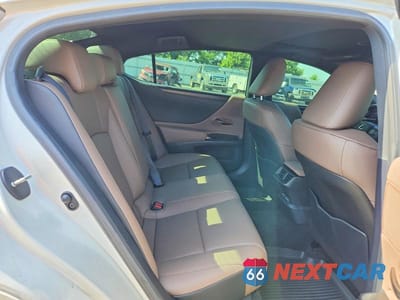 Zdjęcie 10 z 12 samochodu: 2025 LEXUS ES 350 BASE VIN:58ADZ1B13SU203371 - miniatura
