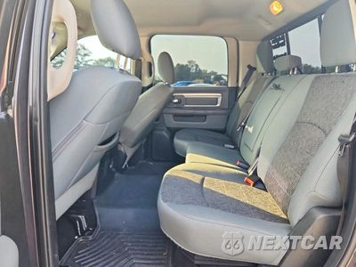 Zdjęcie 10 z 12 samochodu: 2018 RAM 1500 SLT VIN:1C6RR7TT5JS297761 - miniatura