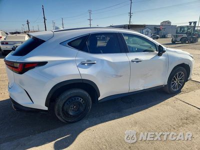 Trzecie zdjęcie samochodu z tyłu: 2024 LEXUS NX 350H PREMIUM VIN:JTJGKCEZ3R5016529 - miniatura