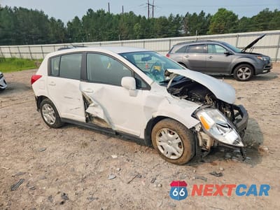 Czwarte zdjęcie samochodu z boku: 2011 NISSAN VERSA 1.8 S VIN:3N1BC1CP3BL362301 - miniatura