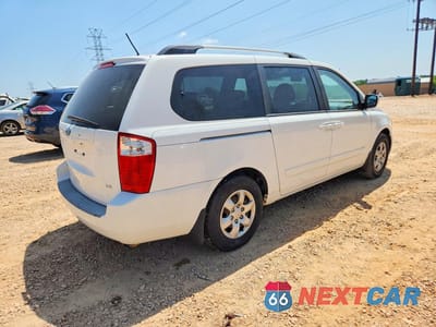 Trzecie zdjęcie samochodu z tyłu: 2009 KIA SEDONA LX VIN:KNDMB233896311103 - miniatura