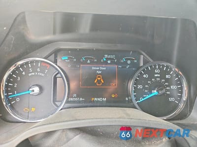 Zdjęcie 9 z 13 samochodu: 2018 FORD EXPEDITION MAX XLT VIN:1FMJK1JT7JEA07556 - miniatura