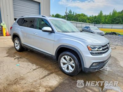Czwarte zdjęcie samochodu z boku: 2019 VOLKSWAGEN ATLAS SE VIN:1V2LR2CA7KC530517 - miniatura
