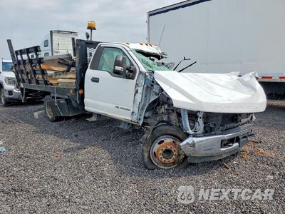 Czwarte zdjęcie samochodu z boku: 2018 FORD F550 SUPER DUTY FLATBED TRUCK VIN:1FDUF5GT4JDA01395 - miniatura