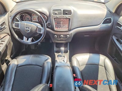 Zdjęcie 8 z 13 samochodu: 2016 DODGE JOURNEY CROSSROAD VIN:3C4PDDGG1GT189977 - miniatura