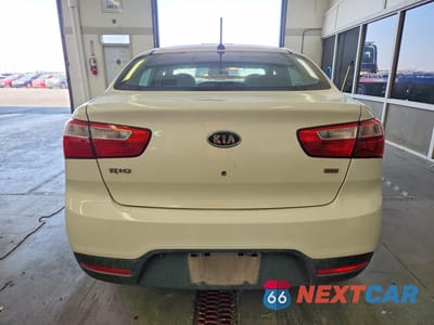 Zdjęcie 6 z 12 samochodu: 2012 KIA RIO LX VIN:KNADM4A30C6033584 - miniatura