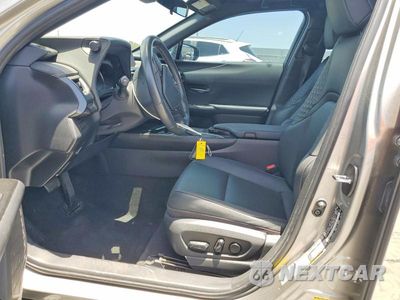 Zdjęcie 7 z 12 samochodu: 2020 LEXUS UX 250H VIN:JTHX9JBH3L2034826 - miniatura