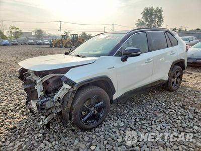 2020 TOYOTA RAV4 XSE JTMEWRFV9LJ042225 - główne zdjęcie licytacji z USA - miniatura