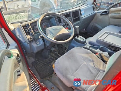 Zdjęcie 8 z 12 samochodu: 2016 ISUZU NPR HD VIN:54DC4W1B9GS801721 - miniatura