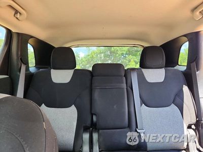 Zdjęcie 10 z 13 samochodu: 2014 JEEP CHEROKEE LATITUDE VIN:1C4PJLCB4EW185121 - miniatura