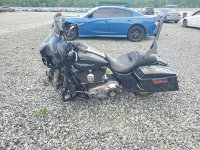 Trzecie zdjęcie samochodu z tyłu: 2011 HARLEY-DAVIDSON FLHX VIN:1HD1KBM15BB635072 - miniatura