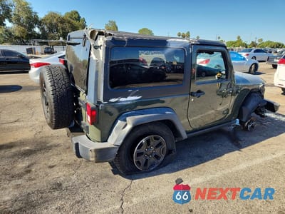 Trzecie zdjęcie samochodu z tyłu: 2015 JEEP WRANGLER SPORT VIN:1C4AJWAG0FL724231 - miniatura