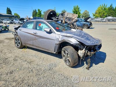 Czwarte zdjęcie samochodu z boku: 2023 HYUNDAI ELANTRA LIMITED VIN:KMHLN4AJ2PU042732 - miniatura