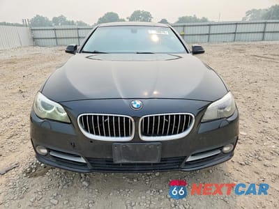 Piąte zdjęcie samochodu w środku: 2015 BMW 528 XI VIN:WBA5A7C54FD620898 - miniatura