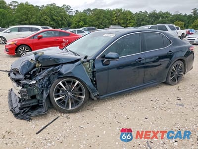 2020 TOYOTA CAMRY XSE 4T1K61AK3LU909260 - główne zdjęcie licytacji z USA - miniatura
