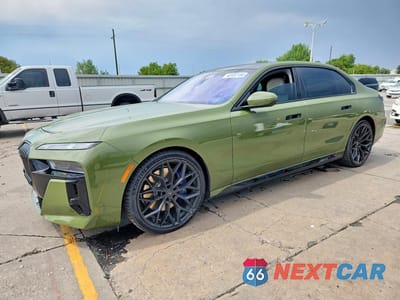 2024 BMW 760 XI WBA33EJ0XRCR36975 - główne zdjęcie licytacji z USA - miniatura