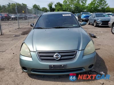 Piąte zdjęcie samochodu w środku: 2004 NISSAN ALTIMA 2.5 VIN:1N4AL11D14C147666 - miniatura