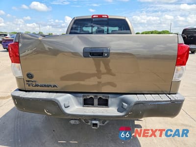 Zdjęcie 6 z 12 samochodu: 2013 TOYOTA TUNDRA DOUBLE CAB SR5 VIN:5TFRM5F17DX061724 - miniatura