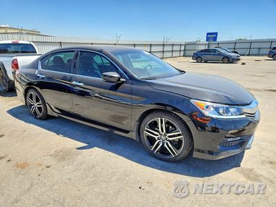 Czwarte zdjęcie samochodu z boku: 2016 HONDA ACCORD SPORT VIN:1HGCR2F54GA129379 - miniatura