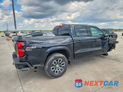 Trzecie zdjęcie samochodu z tyłu: 2025 CHEVROLET COLORADO Z71 VIN:1GCPTDEK3S1186816 - miniatura