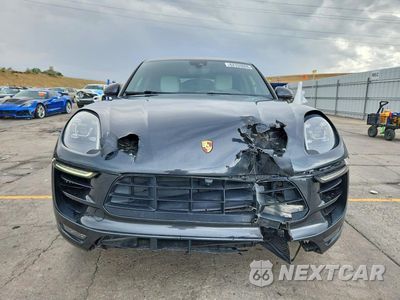 Piąte zdjęcie samochodu w środku: 2017 PORSCHE MACAN GTS VIN:WP1AG2A58HLB54891 - miniatura