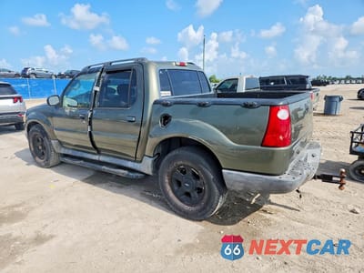 Drugie zdjęcie samochodu z przodu: 2004 FORD EXPLORER SPORT TRAC VIN:1FMZU67K74UB23892 - miniatura