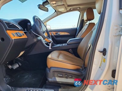 Zdjęcie 7 z 12 samochodu: 2013 LINCOLN MKX VIN:2LMDJ6JK3DBL35470 - miniatura