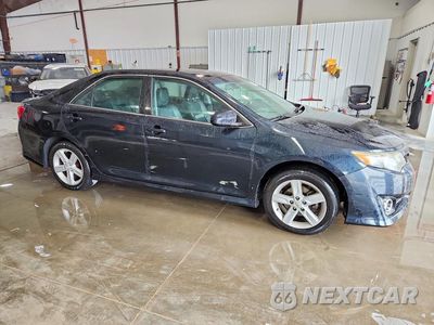 Czwarte zdjęcie samochodu z boku: 2012 TOYOTA CAMRY SE VIN:4T1BF1FKXCU142130 - miniatura