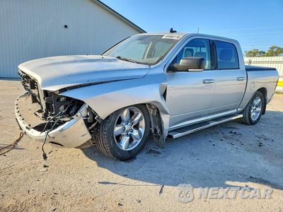 2017 RAM 1500 SLT 3C6RR7LT2HG523935 - główne zdjęcie licytacji z USA - miniatura