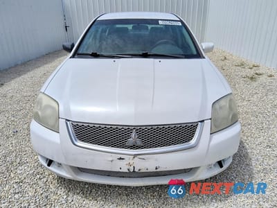 Piąte zdjęcie samochodu w środku: 2012 MITSUBISHI GALANT FE VIN:4A32B2FF5CE020579 - miniatura