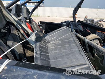 Zdjęcie 6 z 10 samochodu: 2022 POLARIS RZR TURBO R UTILITY VEHICLE VIN:3NSG4L927NG383235 - miniatura