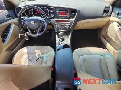Zdjęcie 8 z 12 samochodu: 2011 KIA OPTIMA EX VIN:KNAGN4A74B5078660 - miniatura