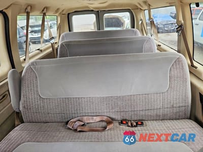 Zdjęcie 10 z 13 samochodu: 2006 FORD ECONOLINE E350 SUPER DUTY WAGON VIN:1FBNE31L06HA16196 - miniatura