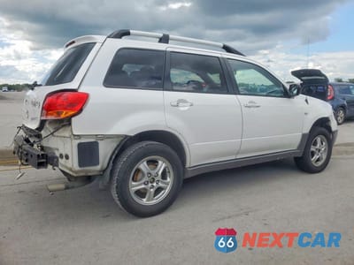 Trzecie zdjęcie samochodu z tyłu: 2004 MITSUBISHI OUTLANDER LS VIN:JA4LX31F44U025165 - miniatura
