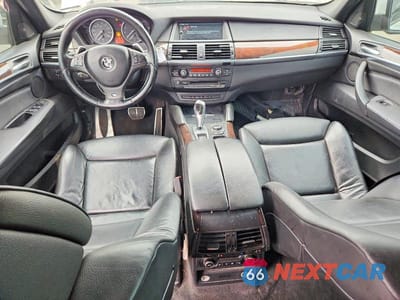 Zdjęcie 8 z 13 samochodu: 2014 BMW X6 XDRIVE35I VIN:5UXFG2C59E0C43338 - miniatura