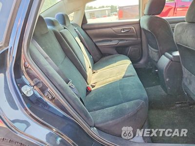Zdjęcie 10 z 12 samochodu: 2015 NISSAN ALTIMA 2.5 S VIN:1N4AL3AP4FC452958 - miniatura