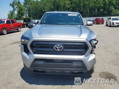Piąte zdjęcie samochodu w środku: 2024 TOYOTA TACOMA SR5 VIN:3TMLB5JN4RM081755 - miniatura