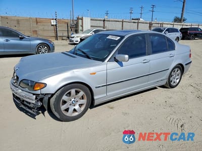 2004 BMW 325 I WBAEV33424KR31405 - główne zdjęcie licytacji z USA - miniatura