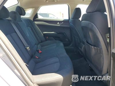 Zdjęcie 10 z 13 samochodu: 2022 KIA K5 LXS VIN:5XXG14J28NG123196 - miniatura