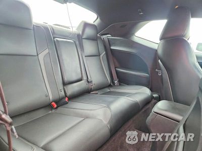 Zdjęcie 10 z 12 samochodu: 2016 DODGE CHALLENGER SXT VIN:2C3CDZAG8GH221664 - miniatura