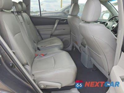 Zdjęcie 11 z 13 samochodu: 2013 TOYOTA HIGHLANDER SE VIN:5TDBK3EH5DS222460 - miniatura
